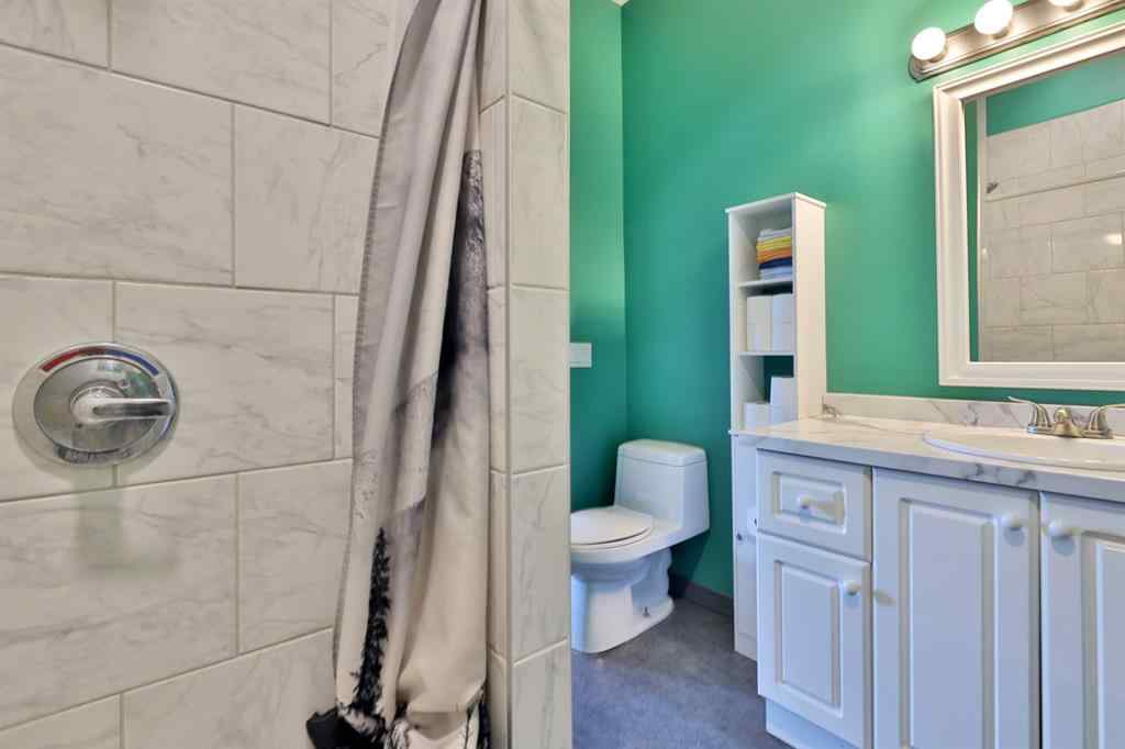 MLS® A2268344 - 5338 55 Avenue  in Bashaw Bashaw, Residential