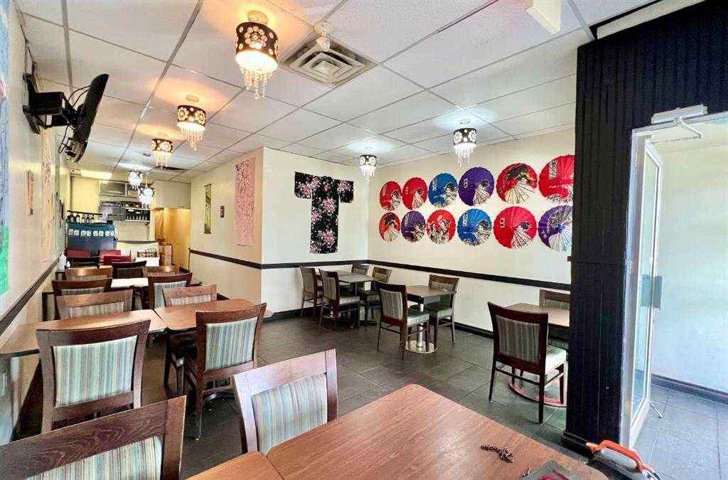 MLS® A2268347 - 920 36 Street NE in Marlborough Calgary, Commercial