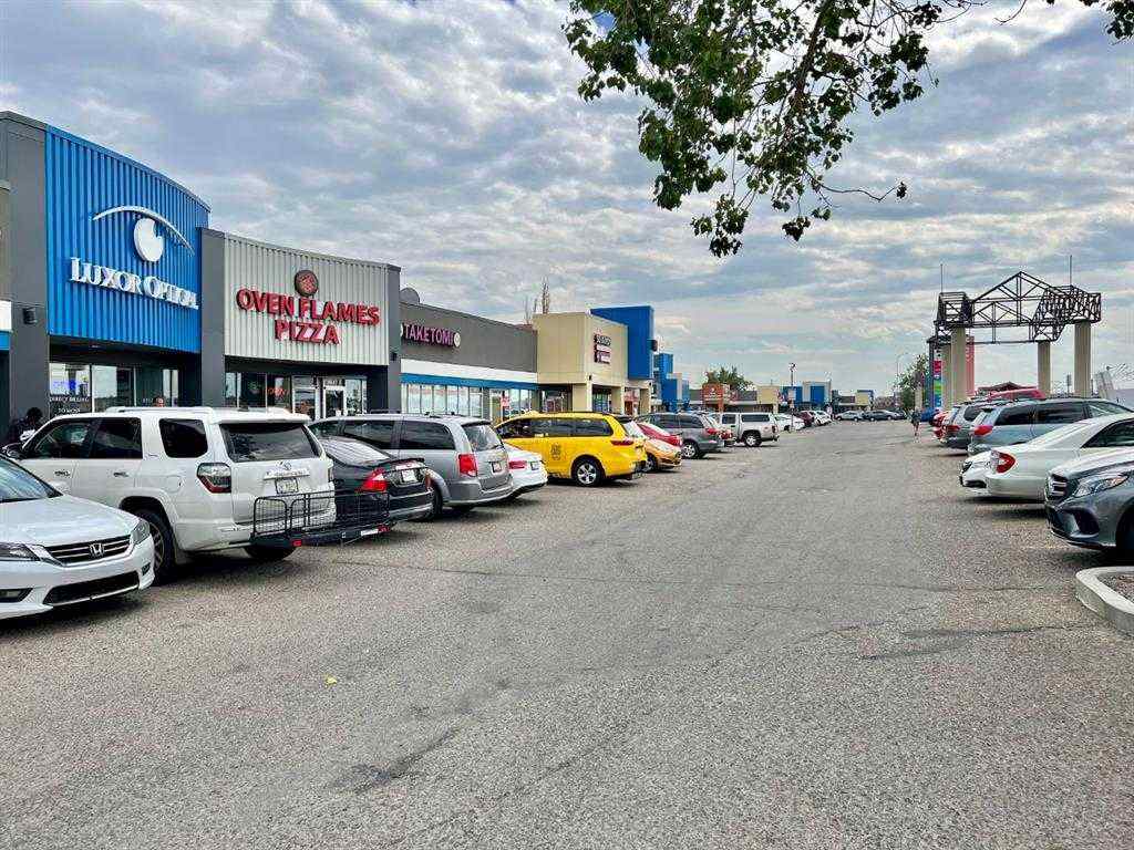 MLS® A2268347 - 920 36 Street NE in Marlborough Calgary, Commercial