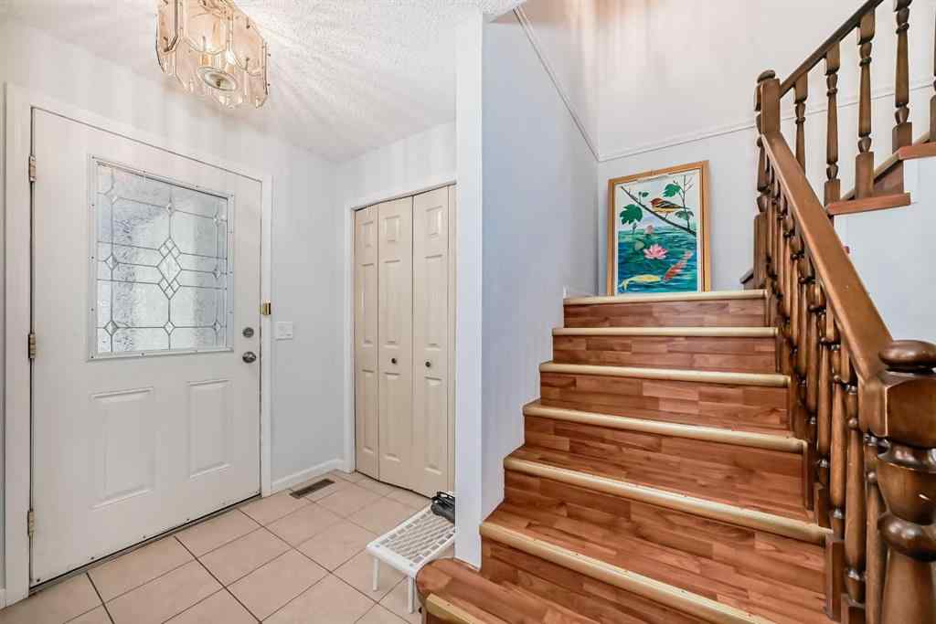 MLS® A2268348 - 7 Hawksley Crescent NW in Hawkwood Calgary, Residential