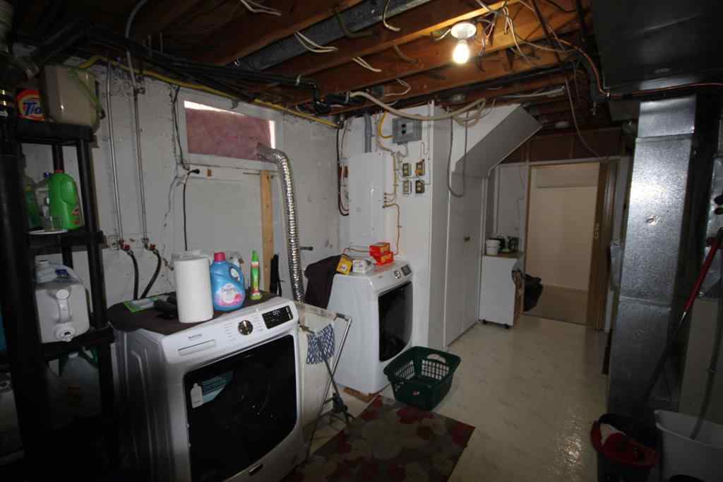 MLS® A2268353 - 1023 29A Street S in Lakeview Lethbridge, Residential