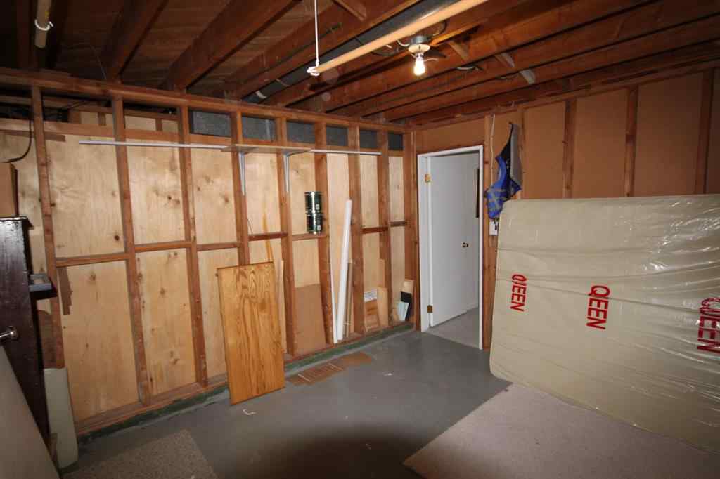 MLS® A2268353 - 1023 29A Street S in Lakeview Lethbridge, Residential