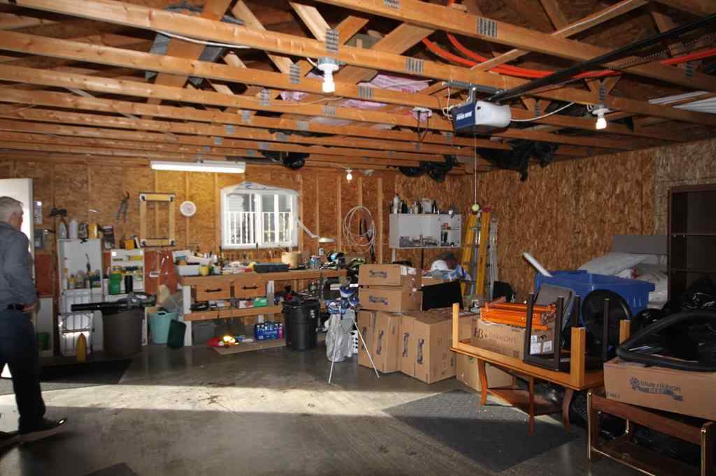 MLS® A2268353 - 1023 29A Street S in Lakeview Lethbridge, Residential