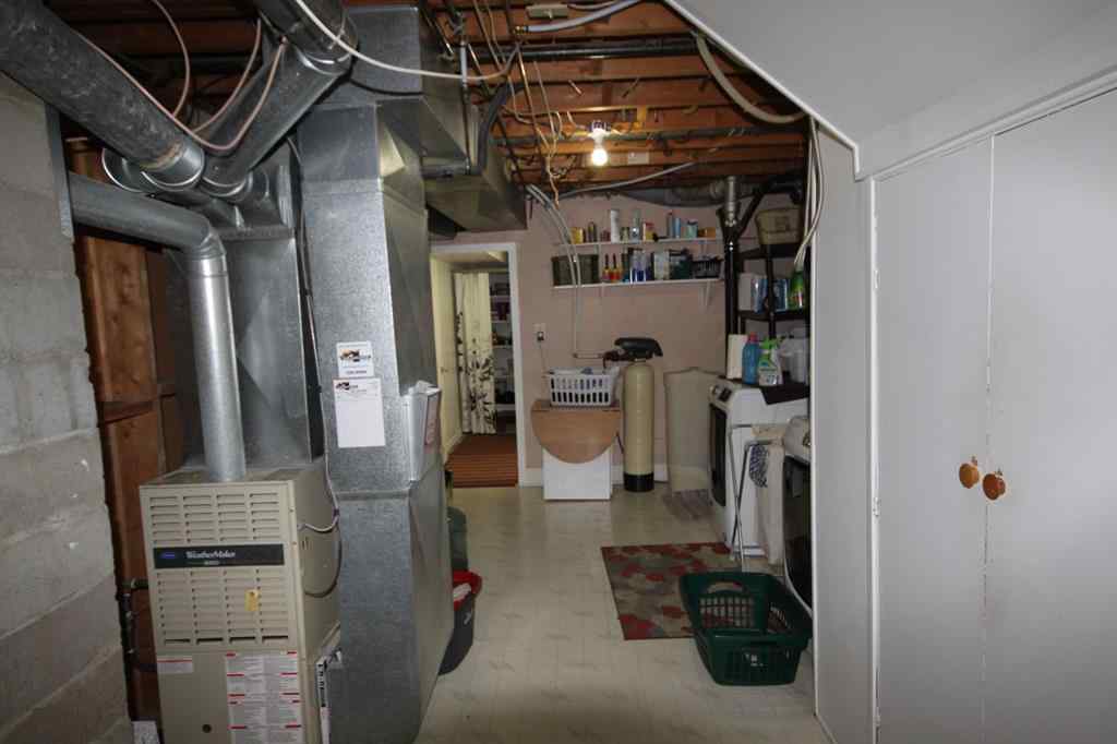 MLS® A2268353 - 1023 29A Street S in Lakeview Lethbridge, Residential