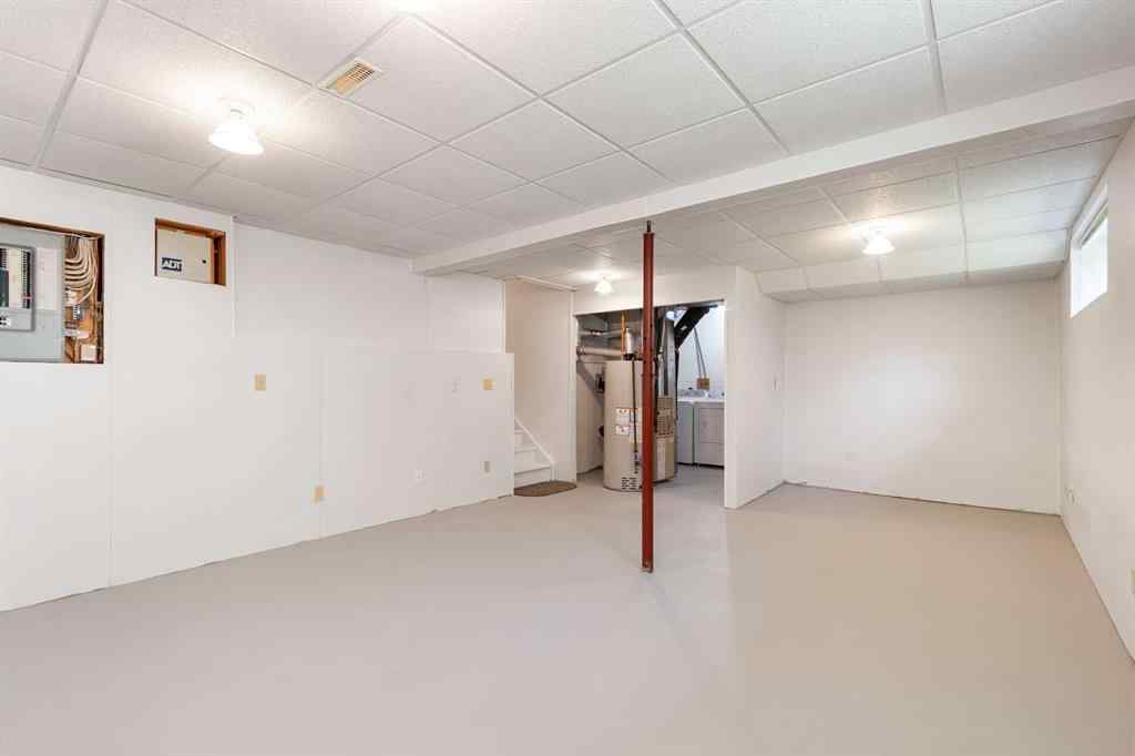 MLS® A2268362 - 131 Tipping Close SE in Thorburn Airdrie, Residential