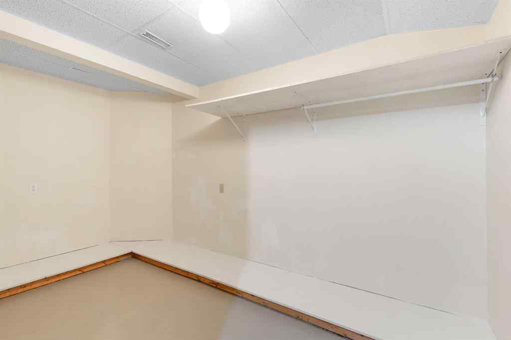 MLS® A2268362 - 131 Tipping Close SE in Thorburn Airdrie, Residential