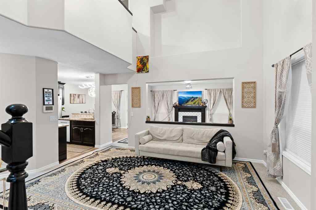 MLS® A2268366 - 67 Anaheim Crescent NE in Monterey Park Calgary, Residential