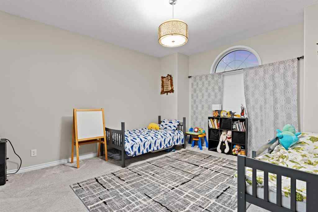 MLS® A2268366 - 67 Anaheim Crescent NE in Monterey Park Calgary, Residential