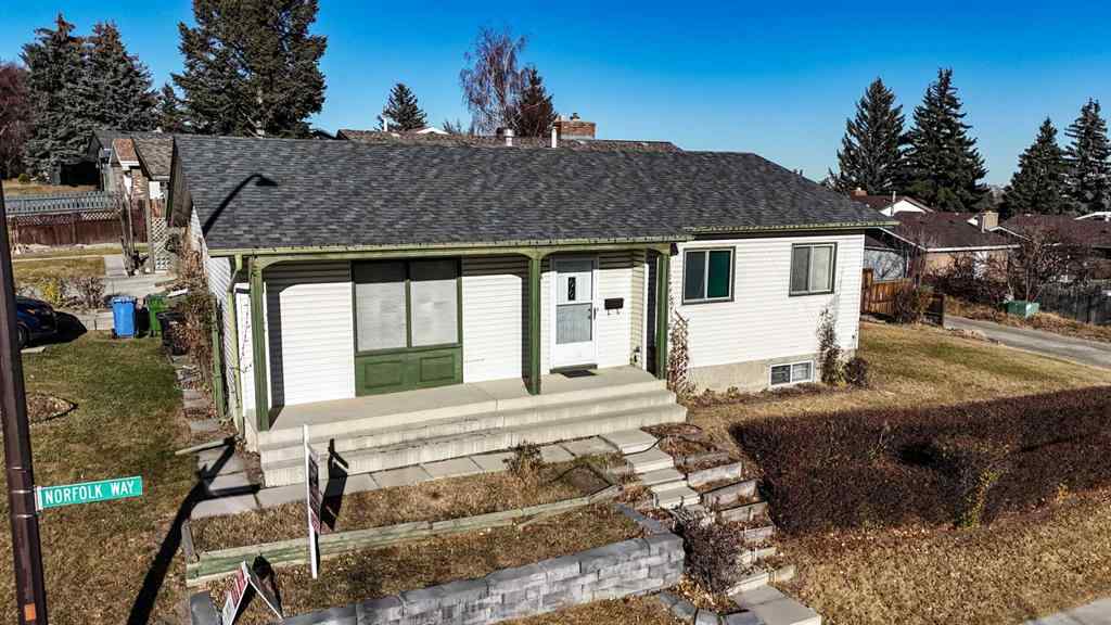 MLS® A2268368 - 204 Norfolk Road NW in North Haven Upper Calgary, Residential