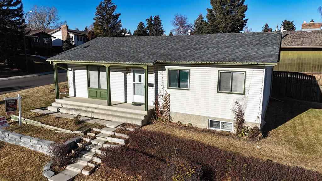 MLS® A2268368 - 204 Norfolk Road NW in North Haven Upper Calgary, Residential