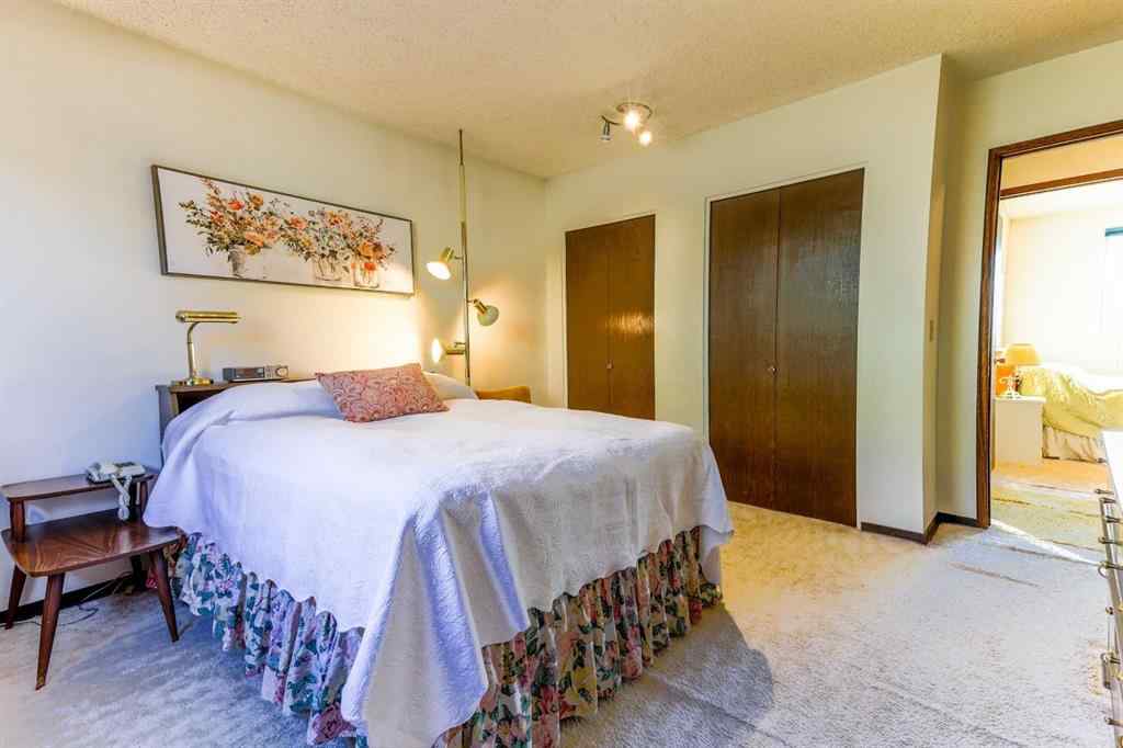 MLS® A2268368 - 204 Norfolk Road NW in North Haven Upper Calgary, Residential