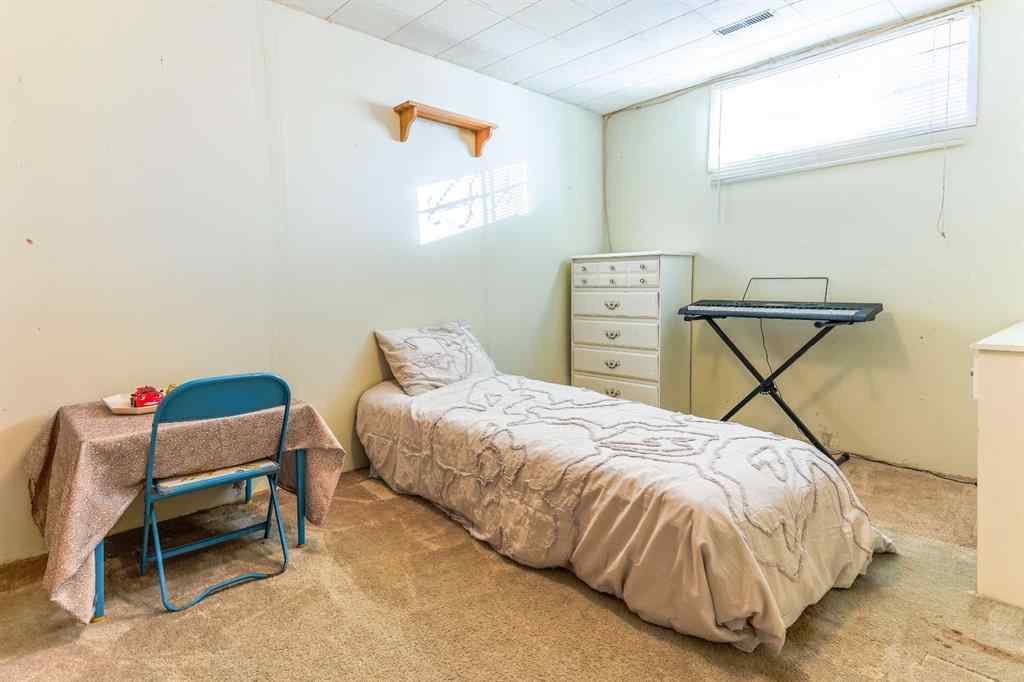 MLS® A2268368 - 204 Norfolk Road NW in North Haven Upper Calgary, Residential