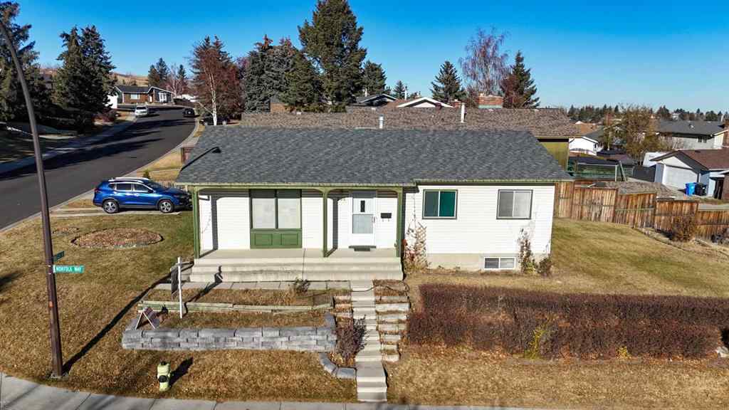 MLS® A2268368 - 204 Norfolk Road NW in North Haven Upper Calgary, Residential