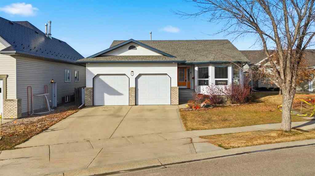 MLS® A2268373 - 11 Falcon Ridge Drive  in Fox Run Sylvan Lake, Residential