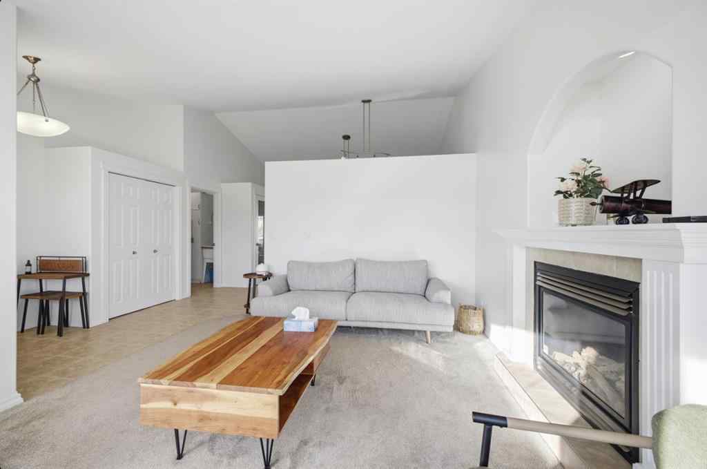 MLS® A2268373 - 11 Falcon Ridge Drive  in Fox Run Sylvan Lake, Residential