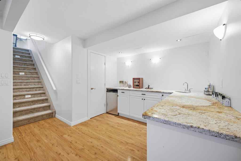 MLS® A2268373 - 11 Falcon Ridge Drive  in Fox Run Sylvan Lake, Residential