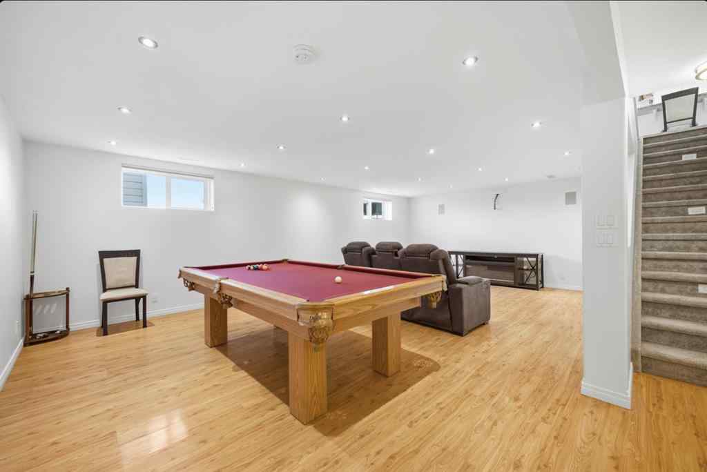 MLS® A2268373 - 11 Falcon Ridge Drive  in Fox Run Sylvan Lake, Residential