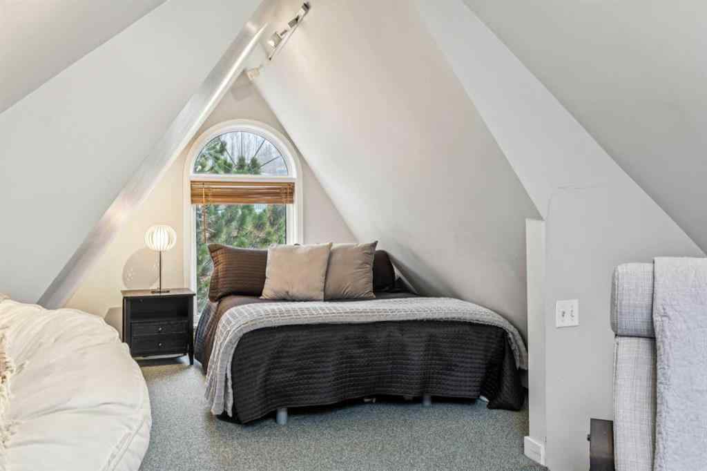 MLS&reg; # A2268377 - 719 29 Avenue SW in Elbow Park Calgary, Residential Open Houses