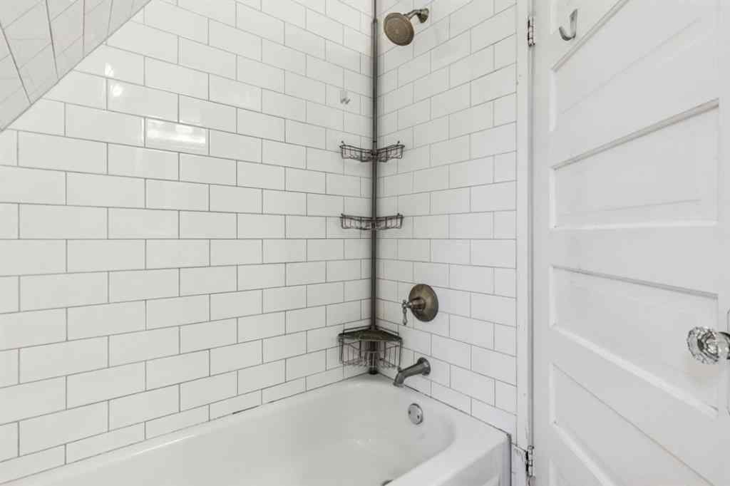 MLS&reg; # A2268377 - 719 29 Avenue SW in Elbow Park Calgary, Residential Open Houses