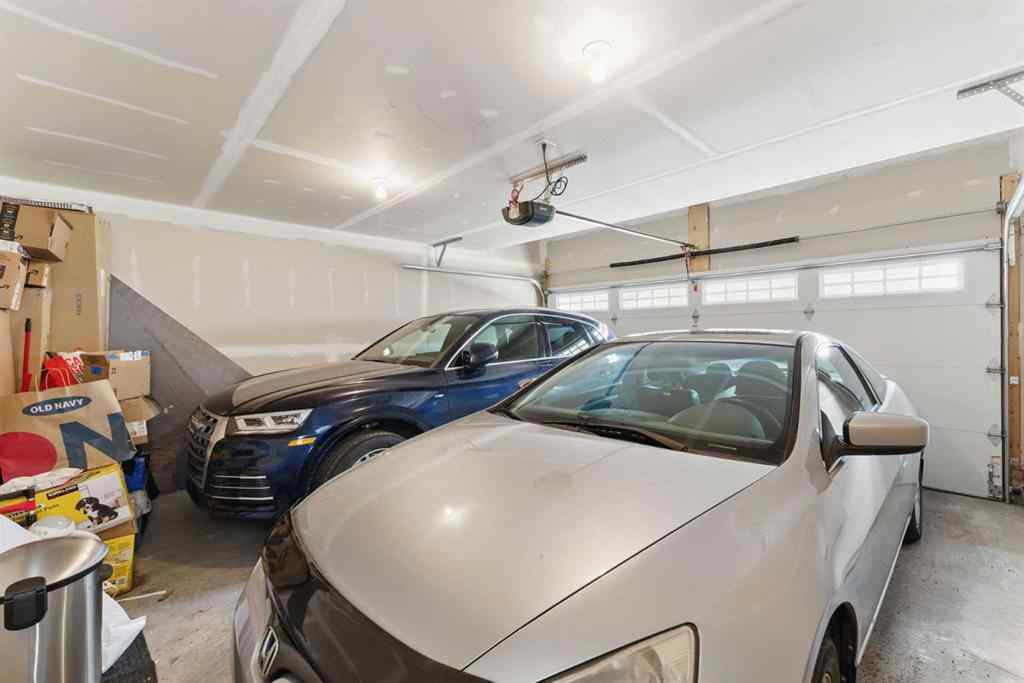 MLS® A2268379 - 815 85 Street SW in West Springs Calgary, Residential