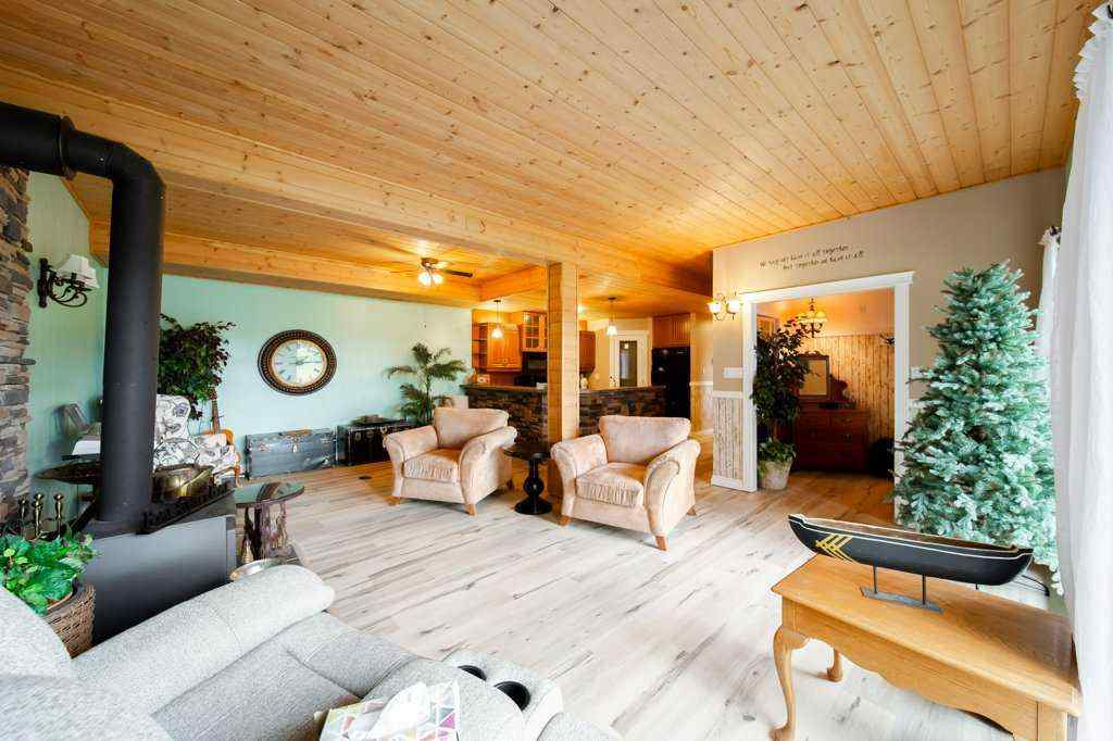 MLS® A2268381 - 118 2 St W Street  in NONE Buck Lake, Residential