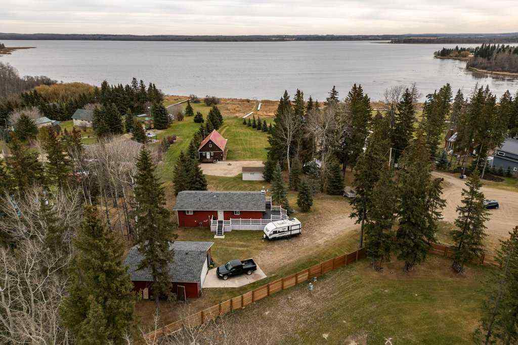 MLS® A2268381 - 118 2 St W Street  in NONE Buck Lake, Residential