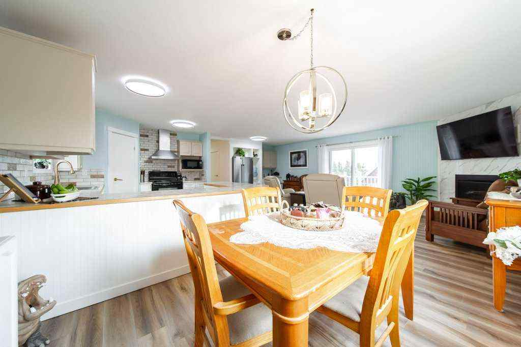 MLS® A2268381 - 118 2 St W Street  in NONE Buck Lake, Residential