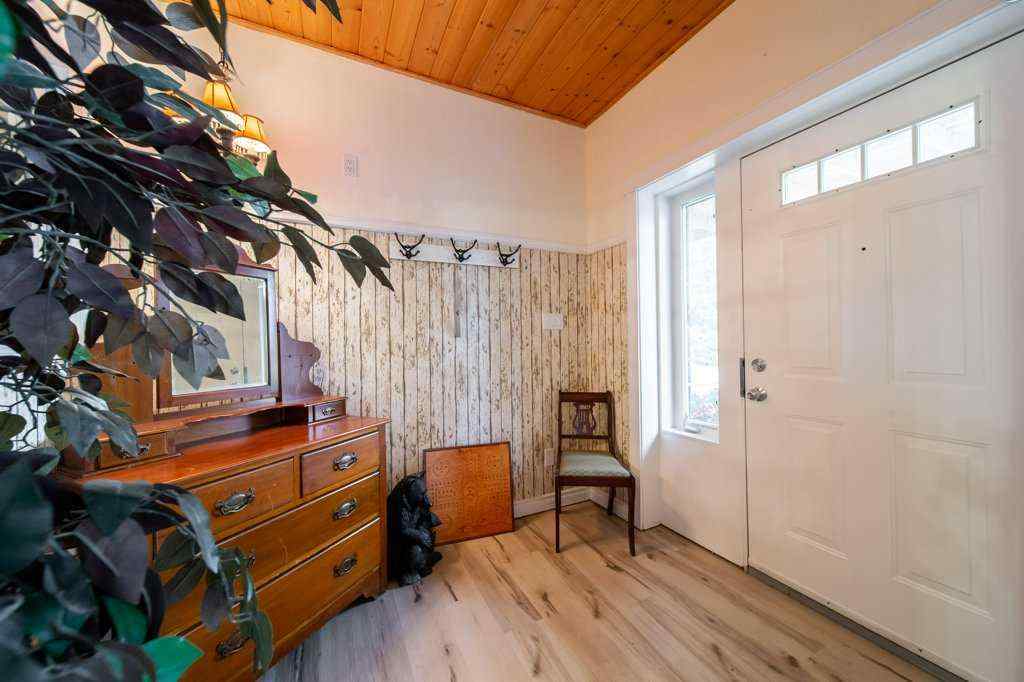 MLS® A2268381 - 118 2 St W Street  in NONE Buck Lake, Residential