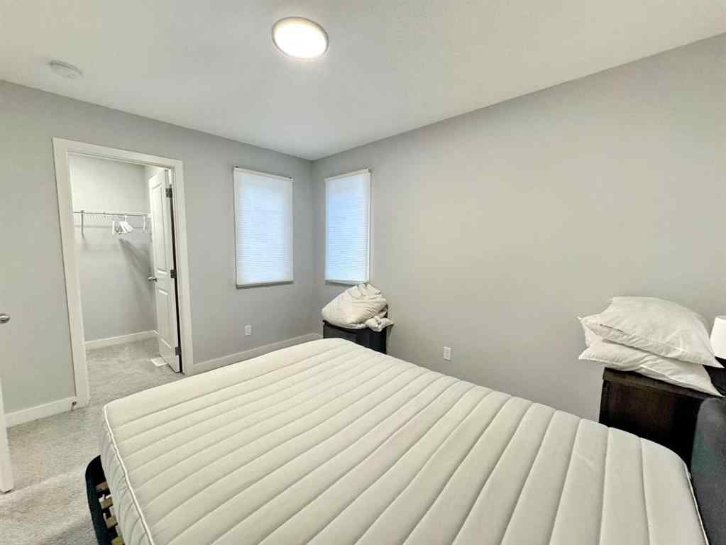 MLS® A2268387 - 14 sundown Close  in Sunset Ridge Cochrane, Residential