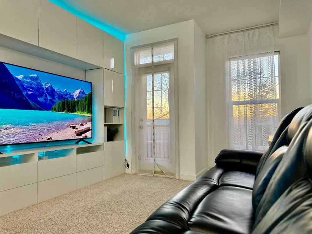 MLS® A2268388 - Unit #220 15304 Bannister Road SE in Midnapore Calgary, Residential