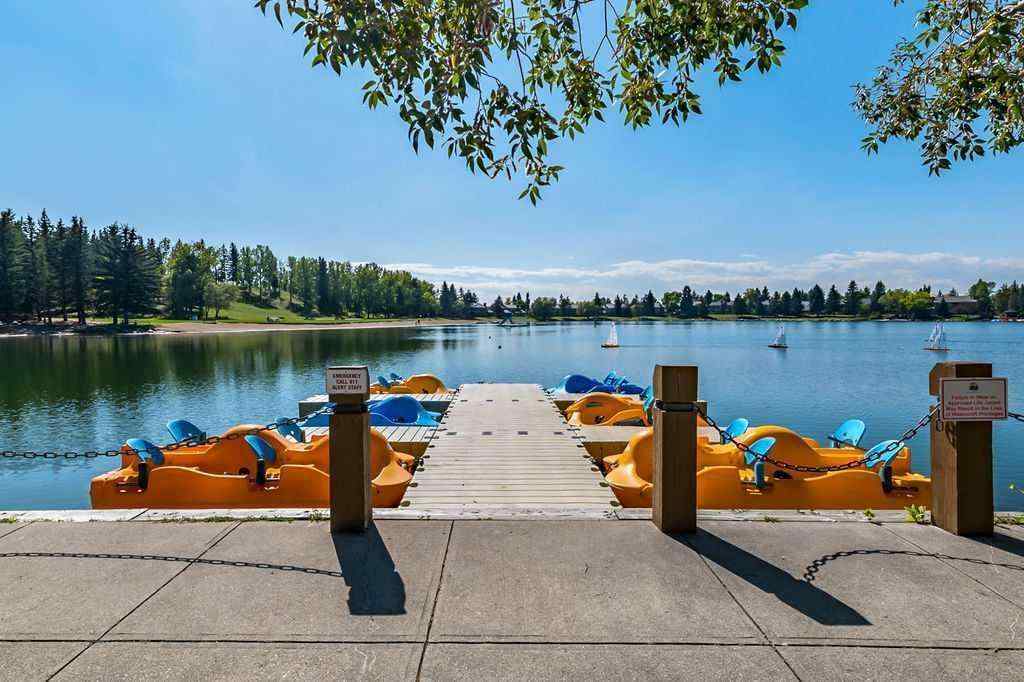 MLS® A2268388 - Unit #220 15304 Bannister Road SE in Midnapore Calgary, Residential