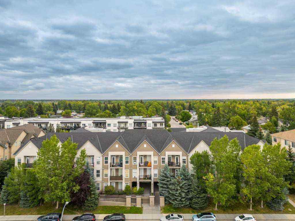 MLS® A2268388 - Unit #220 15304 Bannister Road SE in Midnapore Calgary, Residential
