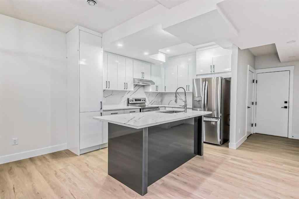 MLS&reg; # A2268389 - 528 30 Avenue NE in Winston Heights/Mountview Calgary, Residential Open Houses