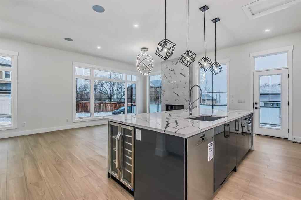 MLS&reg; # A2268389 - 528 30 Avenue NE in Winston Heights/Mountview Calgary, Residential Open Houses