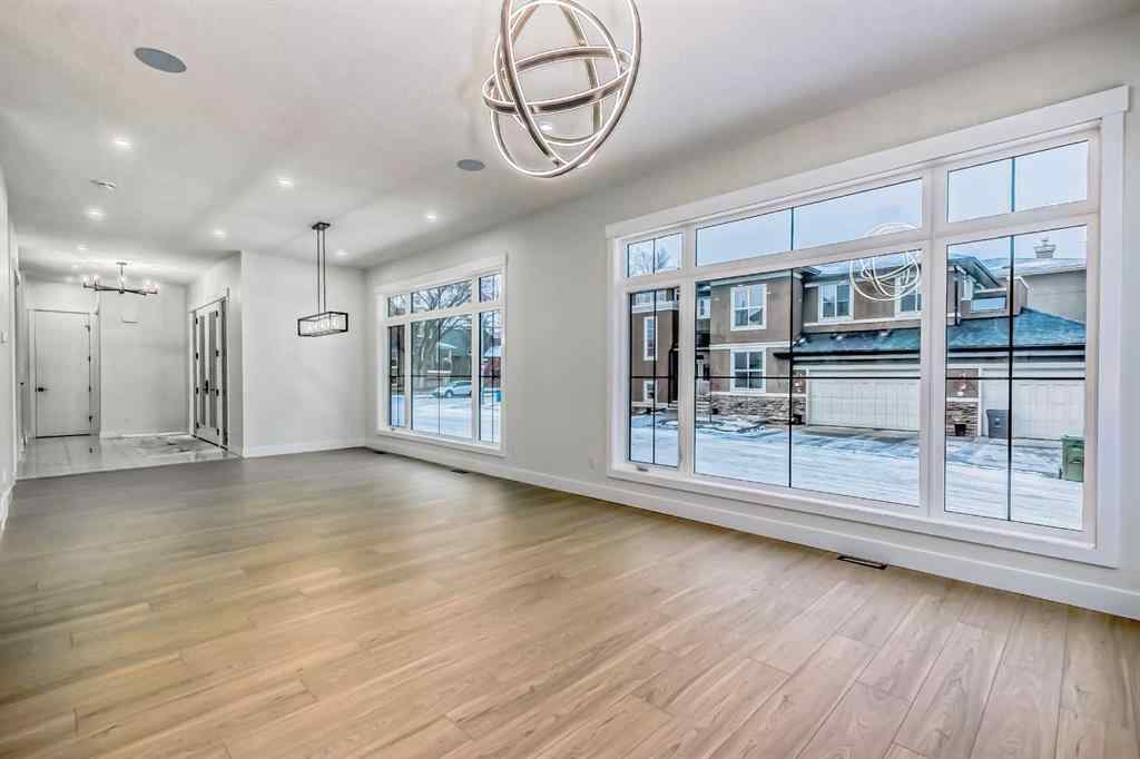 MLS&reg; # A2268389 - 528 30 Avenue NE in Winston Heights/Mountview Calgary, Residential Open Houses