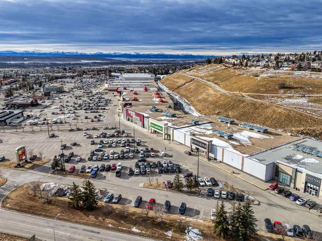 MLS® A2268392 - 2925 Signal Hill Heights SW in Signal Hill Calgary, Residential