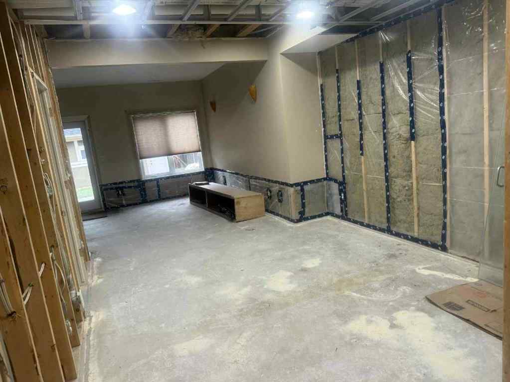 MLS® A2268394 - 2012 37 Avenue SW in Altadore Calgary, Residential