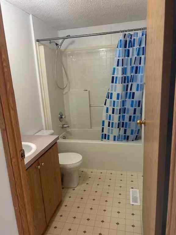 MLS® A2268397 - 325 1 Street  in NONE Irricana, Residential