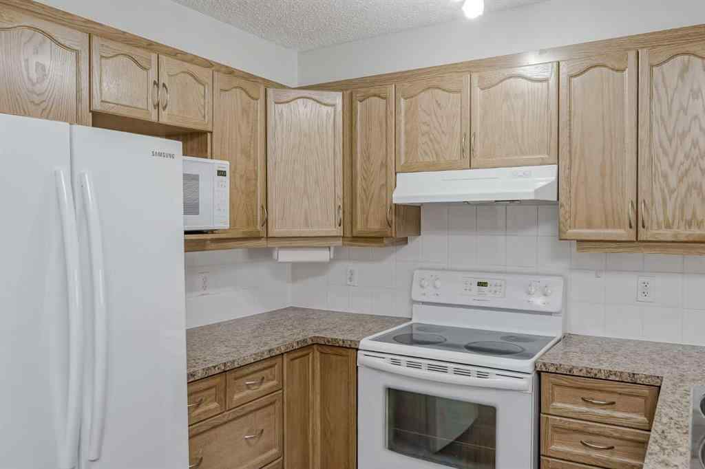 MLS® A2268410 - Unit #2205 5200 44 Avenue NE in Whitehorn Calgary, Residential