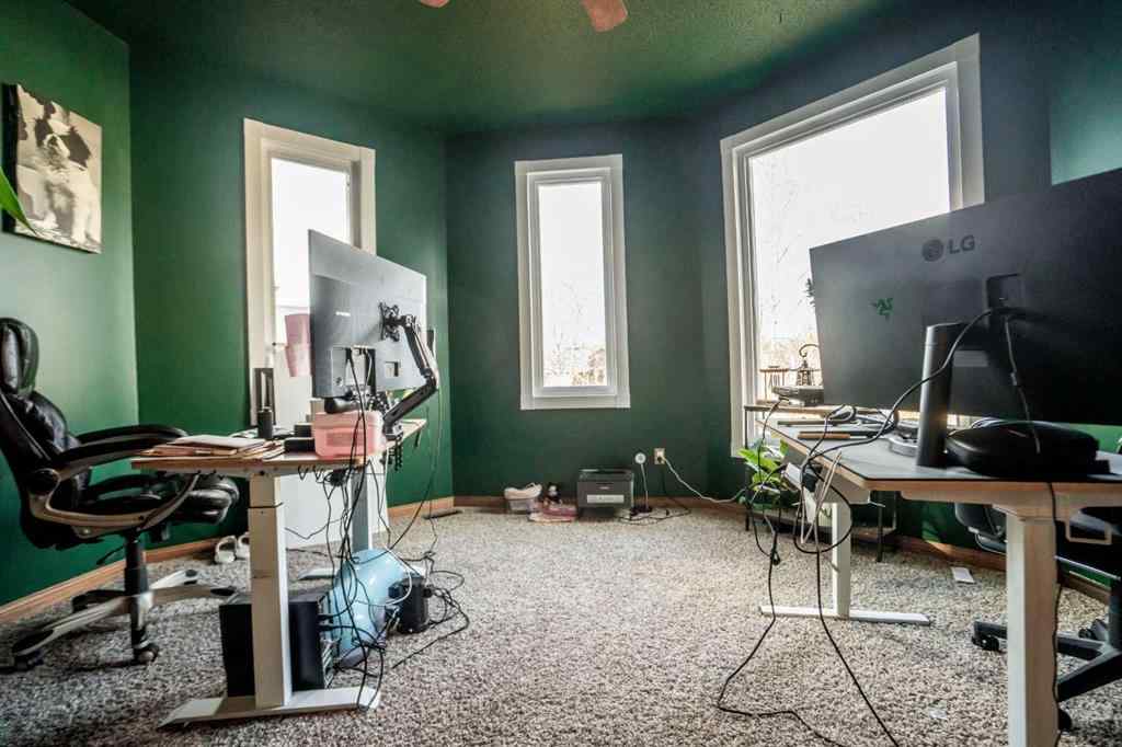 MLS® A2268416 - 13309 92 St   in Shaftesbury Estates Peace River, Residential