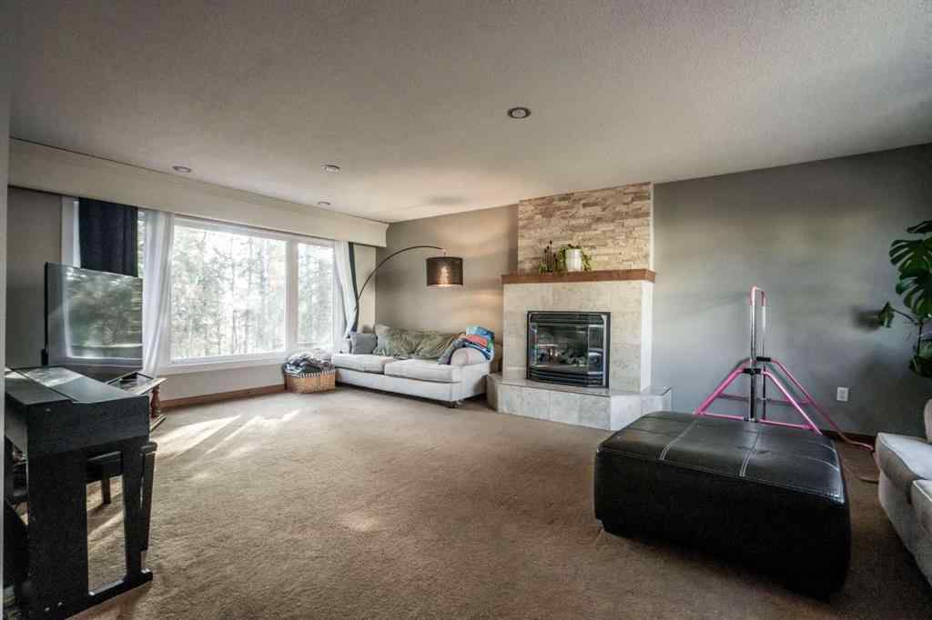 MLS® A2268416 - 13309 92 St   in Shaftesbury Estates Peace River, Residential