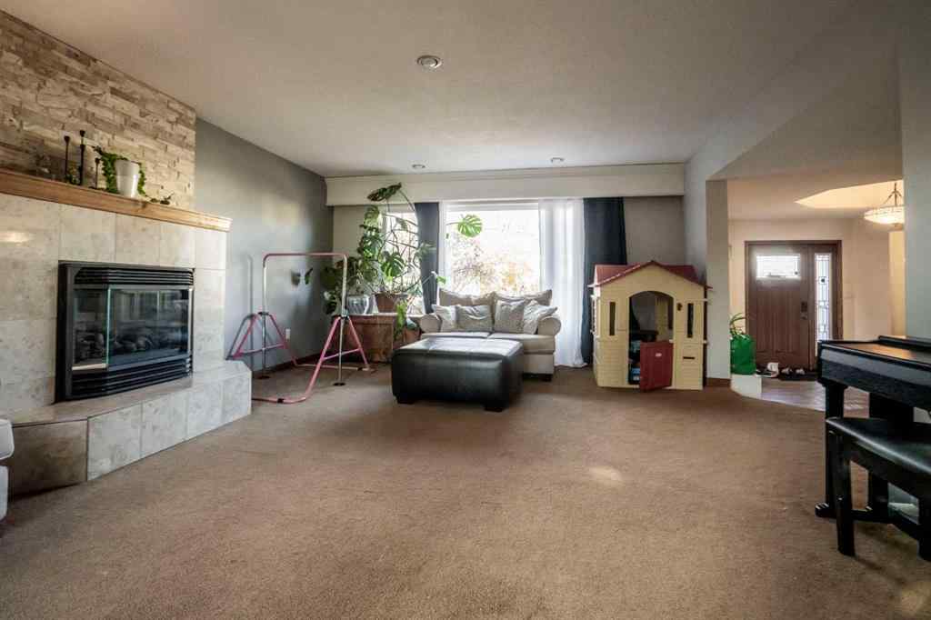 MLS® A2268416 - 13309 92 St   in Shaftesbury Estates Peace River, Residential