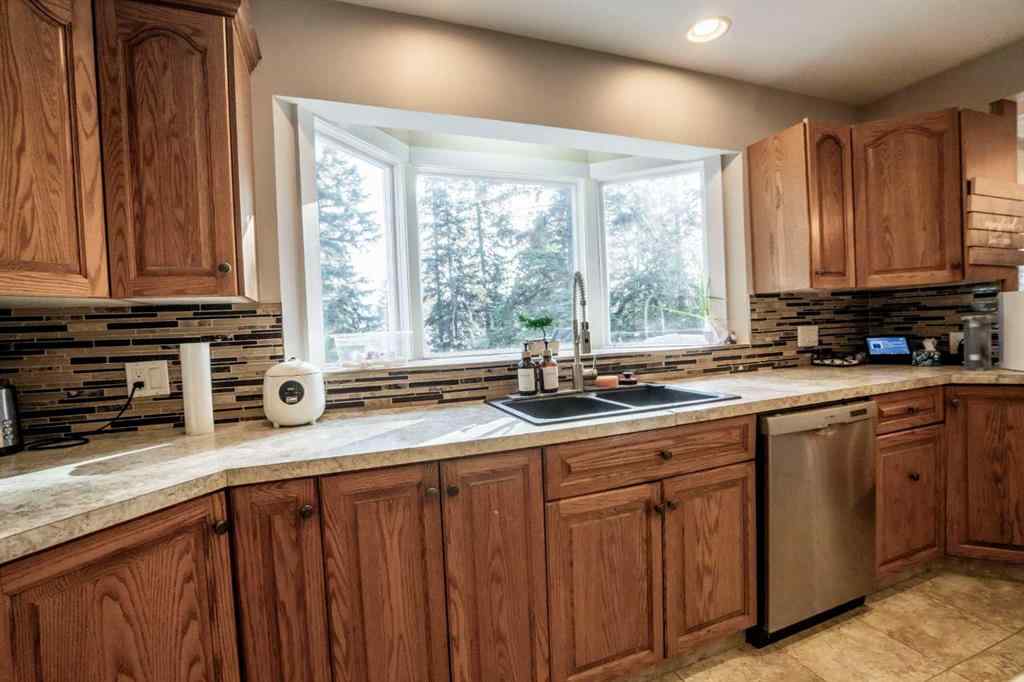 MLS® A2268416 - 13309 92 St   in Shaftesbury Estates Peace River, Residential