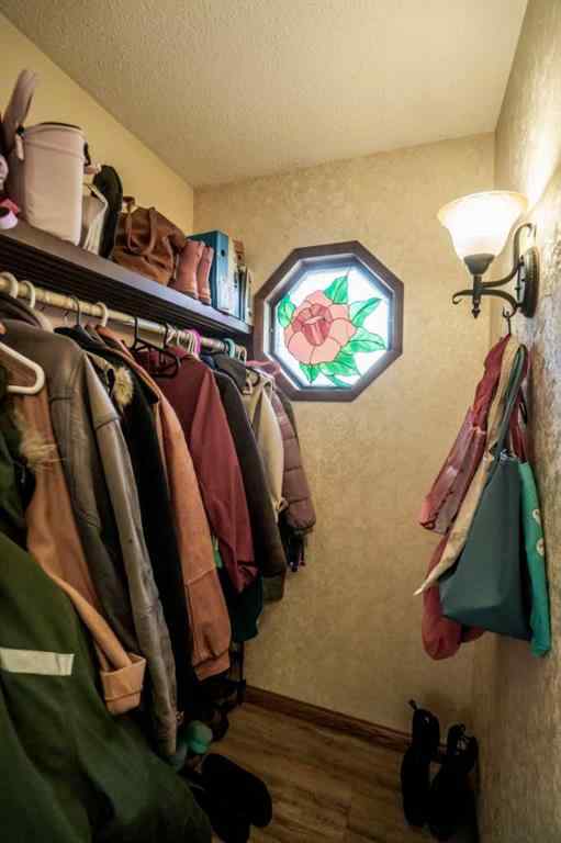 MLS® A2268416 - 13309 92 St   in Shaftesbury Estates Peace River, Residential