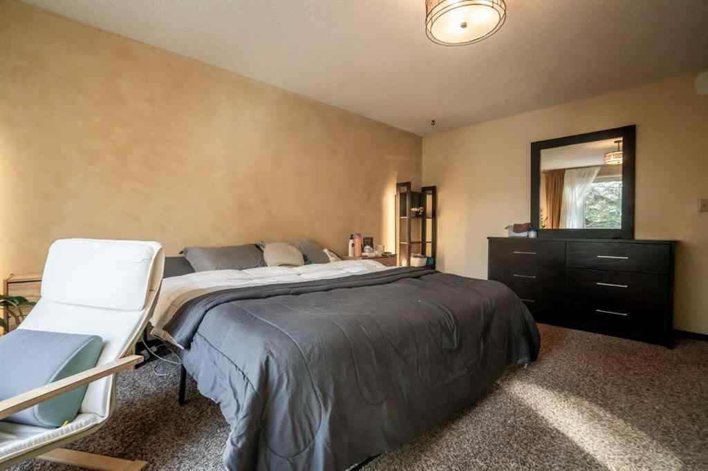 MLS® A2268416 - 13309 92 St   in Shaftesbury Estates Peace River, Residential