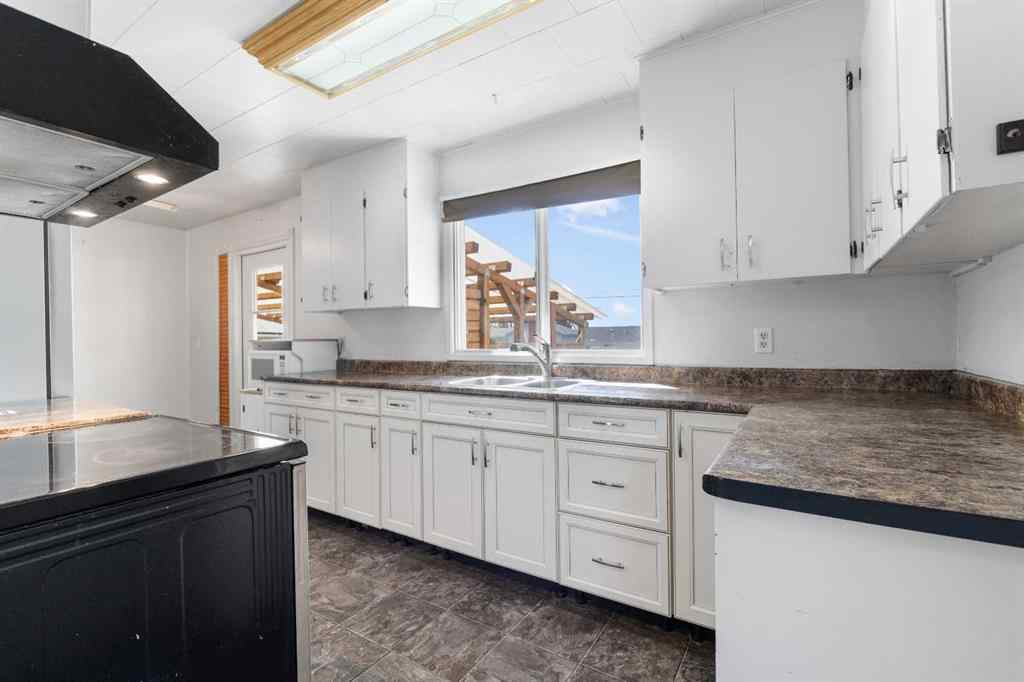 MLS® A2268417 - 17 Centennial Crescent  in NONE Swan Hills, Residential