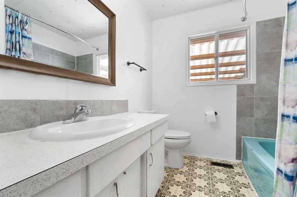 MLS® A2268417 - 17 Centennial Crescent  in NONE Swan Hills, Residential