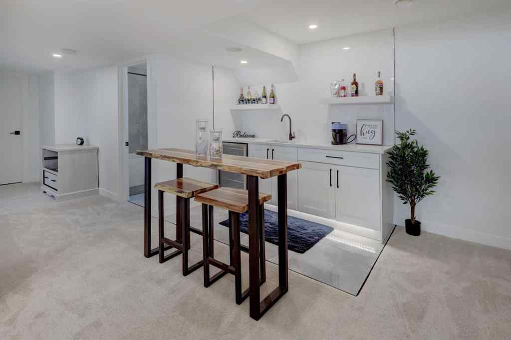 MLS® A2268421 - 4620 30 Avenue SW in Glenbrook Calgary, Residential