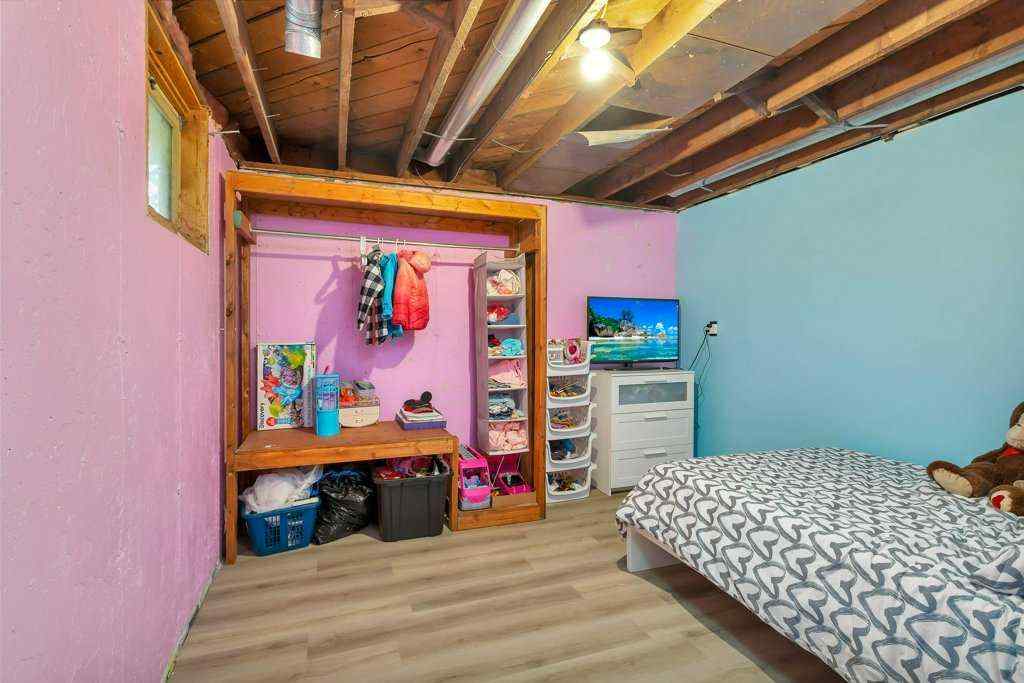 MLS® A2268424 - 40513 Range Road 231   in NONE Rural Lacombe County, Residential