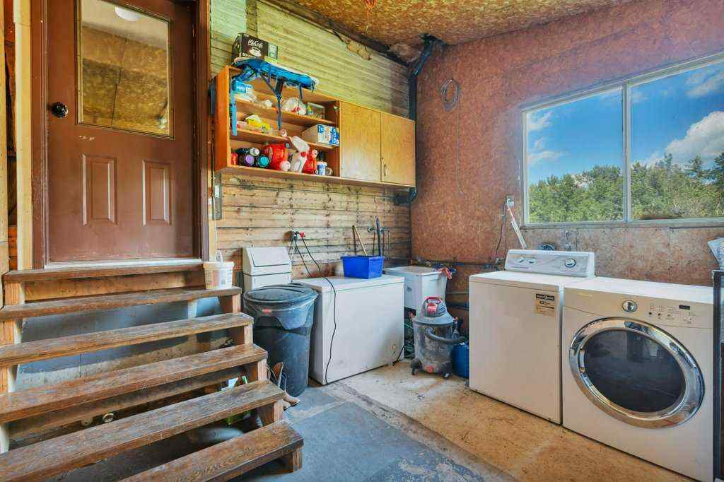 MLS® A2268424 - 40513 Range Road 231   in NONE Rural Lacombe County, Residential